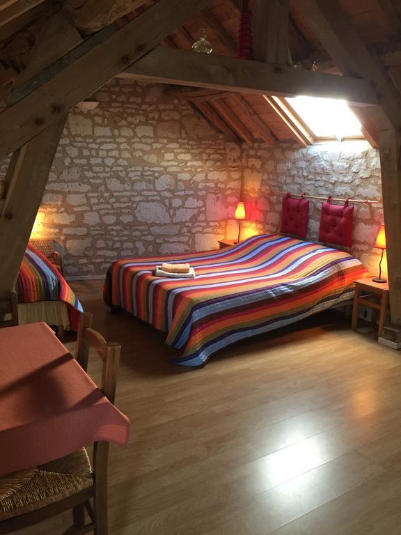 Hotel Les Caves à Ambillou-Château Extérieur photo