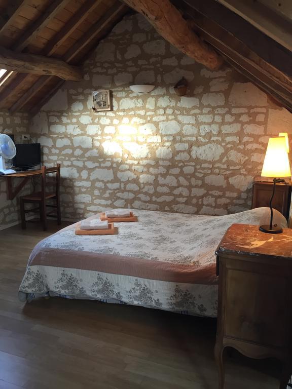 Hotel Les Caves à Ambillou-Château Extérieur photo